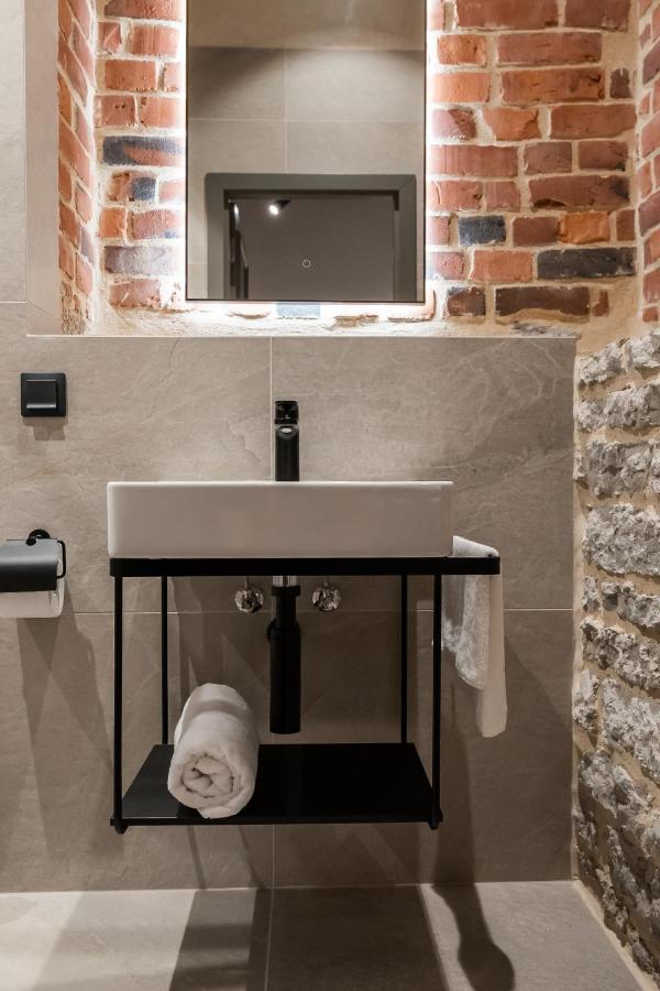 N48 Boutique Hotel Tallinn Buitenkant foto